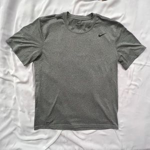 Nike Dri-Fit Training T-Shirt - MENS - BUNDLE - SIZE MEDIUM